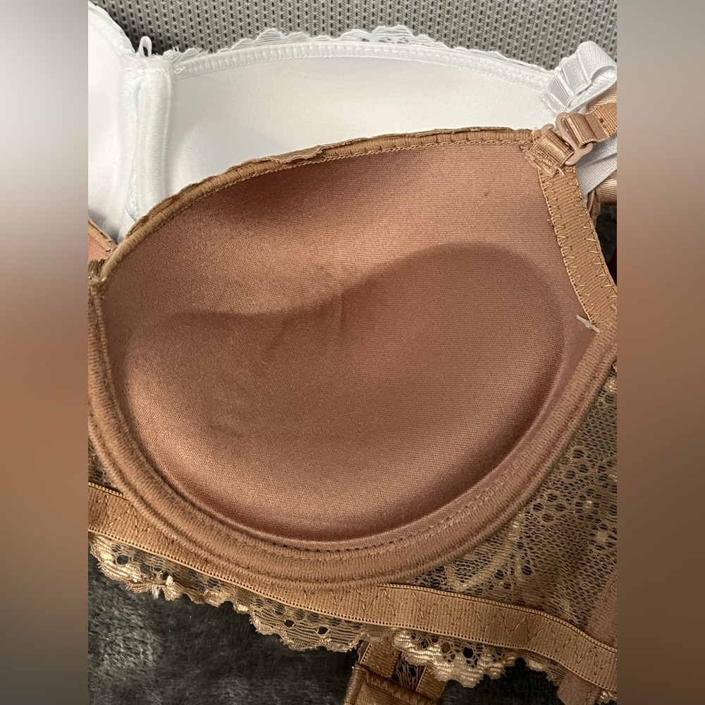Rene Rofe push-up bras set of 3. Convertible removable straps 36C NWT Great gift - Picture 4 of 10
